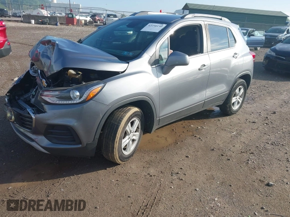 2020 Chevrolet Trax LT z VIN 3GNCJPSB7LL323025, wystawiony jako IAAI lot #42258130 z przebiegiem 55 635 mil mil oraz . Historia ofert i sprzedaży dostępna na DreamBid. Obrazek 17.