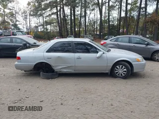 2000 Toyota Camry CE with VIN 4T1BG22K3YU715773, listed as a IAAI auction lot 40790259 with 202,717 mi miles and . Bid and sale history available at carsss.com. Image 13.