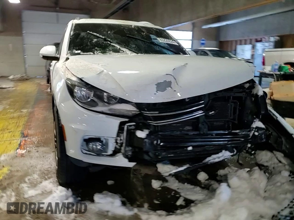2014 Volkswagen Tiguan SEL с VIN WVGAV3AX2EW552280, выставлен на аукционе Copart как лот 85222224 с пробегом 109 761 миль миль и Списание • Salvage title. История ставок и продаж доступна на DreamBid. Изображение 12.