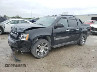 2011 Chevrolet Avalanche LS with VIN 3GNMCEE01BG269905, listed as a Copart auction lot 72183764 with 102,632 mi miles and Salvage Title. Bid and sale history available at carsss.com. Image 1.