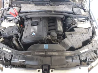 2009 BMW 3 Series 328i z VIN WBAWR33569P461228, wystawiony jako IAAI lot #42219479 z przebiegiem 67 335 mil mil oraz . Historia ofert i sprzedaży dostępna na DreamBid. Obrazek 10.