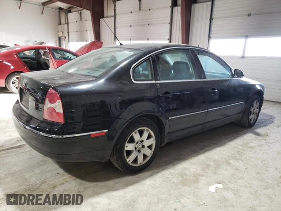 2005 Volkswagen Passat GLS with VIN WVWAD63B05E081309, listed as a Copart auction lot 43903625 with 151,076 mi miles and Salvage title. Bid and sale history available at DreamBid. Image 3.