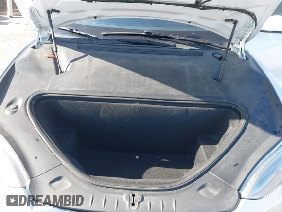2020 Tesla Model S Long Range with VIN 5YJSA1E23LF360441, listed as a IAAI auction lot 41312865 with 68,967 mi miles and . Bid and sale history available at DreamBid. Image 10.