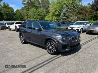 2019 BMW X5 xDrive40i z VIN 5UXCR6C59KLL27347, wystawiony jako Copart lot #61493895 z przebiegiem 136 945 mil mil oraz Czysty tytuł • Clean title. Historia ofert i sprzedaży dostępna na DreamBid. Obrazek 1.