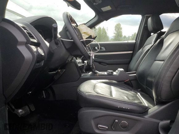 2018 Ford Explorer XLT with VIN 1FM5K8D83JGA26157, listed as a Copart auction lot 61283175 with 66,369 mi miles and Salvage title. Bid and sale history available at DreamBid. Image 7.