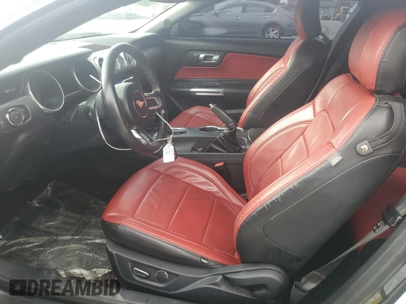 2019 Ford Mustang GT with VIN 1FA6P8CF2K5116462, listed as a Copart auction lot 61930195 with 122,623 mi miles and Salvage title. Bid and sale history available at DreamBid. Image 7.