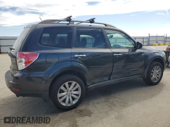 2013 Subaru Forester X Limited with VIN JF2SHAEC0DH431537, listed as a Copart auction lot 45521715 with 197,998 mi miles and Salvage title. Bid and sale history available at DreamBid. Image 3.