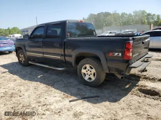 2006 Chevrolet Silverado 1500 LT1 with VIN 2GCEK13TX61150965, listed as a Copart auction lot 52495565 with 170,678 mi miles and Salvage Title. Bid and sale history available at carsss.com. Image 2.