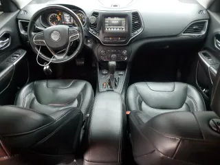 2021 Jeep Cherokee Latitude Lux with VIN 1C4PJMMX5MD117694, listed as a Copart auction lot 61139005 with 107,865 mi miles and Clean title. Bid and sale history available at DreamBid. Image 8.