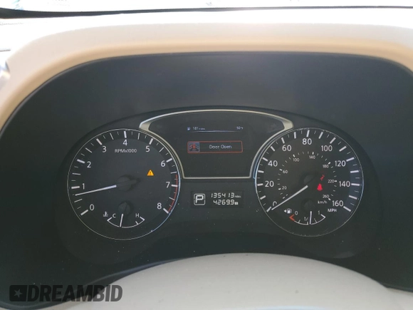 2014 Nissan Pathfinder SL with VIN 5N1AR2MN0EC685274, listed as a Copart auction lot 51070545 with 135,413 mi miles and Salvage Title. Bid and sale history available at DreamBid. Image 9.