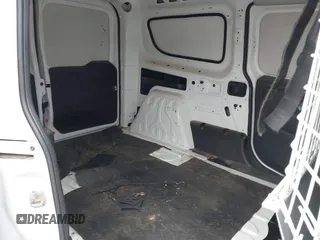 2020 Ram ProMaster City Cargo Tradesman z VIN ZFBHRFABXL6P28781, wystawiony jako IAAI lot #41298768 z przebiegiem 63 085 mil mil oraz . Historia ofert i sprzedaży dostępna na DreamBid. Obrazek 8.