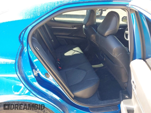 2020 Toyota Camry SE z VIN 4T1G11AKXLU371905, wystawiony jako IAAI lot #41868062 z przebiegiem 103 336 mil mil oraz . Historia ofert i sprzedaży dostępna na DreamBid. Obrazek 8.