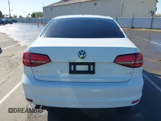 2017 Volkswagen Jetta S с VIN 3VW2B7AJXHM376861, выставлен на аукционе IAAI как лот 42250522 с пробегом 113 466 миль миль и . История ставок и продаж доступна на DreamBid. Изображение 16.