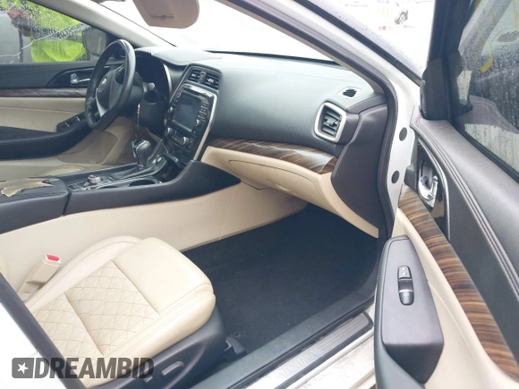 2016 Nissan Maxima SV with VIN 1N4AA6AP3GC426540, listed as a IAAI auction lot 40351972 with 137,928 mi miles and . Bid and sale history available at DreamBid. Image 5.