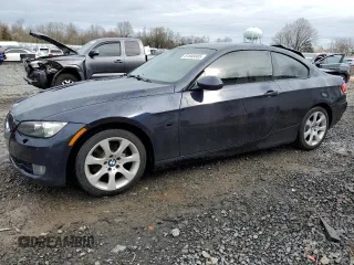 2009 BMW 3 Series 328i xDrive z VIN WBAWC33579PU83918, wystawiony jako Copart lot #51849305 z przebiegiem 123 814 mil mil oraz Szkoda całkowita • Salvage title. Historia ofert i sprzedaży dostępna na DreamBid. Obrazek 1.