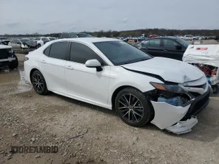2021 Toyota Camry SE Nightshade with VIN 4T1G11AK1MU486376, listed as a Copart auction lot 51685915 with 60,996 mi miles and Salvage Title. Bid and sale history available at carsss.com. Image 4.