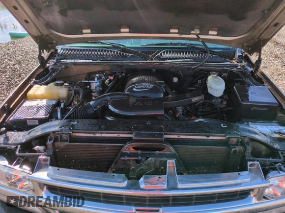 2003 Chevrolet Tahoe LS with VIN 1GNEC13TX3R219693, listed as a Copart auction lot 51309635 with 254,084 mi miles and Salvage Title. Bid and sale history available at carsss.com. Image 11.