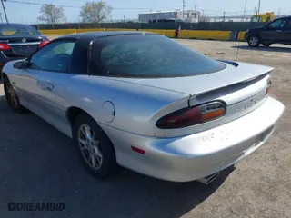 2002 Chevrolet Camaro Z28 with VIN 2G1FP22G722167574, listed as a IAAI auction lot 41976510 with 114,863 mi miles. Bid and sale history available at carsss.com. Image 3.