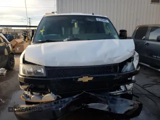 2019 Chevrolet Express Cargo Van with VIN 1GCWGBFP3K1224883, listed as a Copart auction lot 87595485 with 0 mi miles and Salvage Title. Bid and sale history available at carsss.com. Image 5.