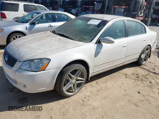 2005 Nissan Altima 2.5 S with VIN 1N4AL11D25C336103, listed as a IAAI auction lot 41817259 with 1 mi miles. Bid and sale history available at carsss.com. Image 2.