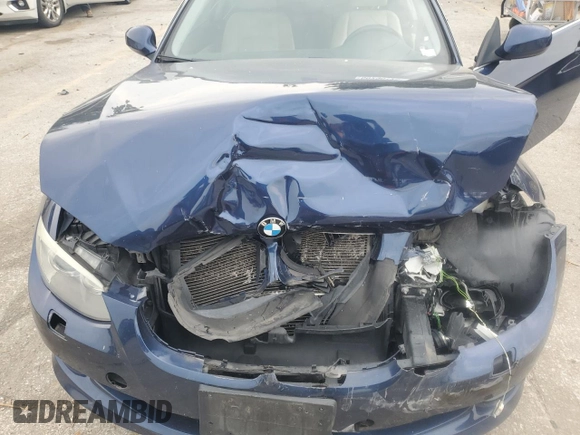 2012 BMW 3 Series 328i z VIN WBAKE3C55CE770542, wystawiony jako Copart lot #60290125 z przebiegiem 123 797 mil mil oraz Szkoda całkowita • Salvage title. Historia ofert i sprzedaży dostępna na DreamBid. Obrazek 11.