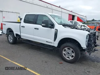 2025 Ford F-250 XL with VIN 1FT7W2BT1SED32938, listed as a IAAI auction lot 42831510 with 7,496 mi miles and . Bid and sale history available at DreamBid. Image 1.
