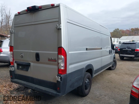 2022 Ram ProMaster Cargo with VIN 3C6MRVJG3NE104553, listed as a IAAI auction lot 40851506 with 209,905 mi miles and . Bid and sale history available at DreamBid. Image 4.