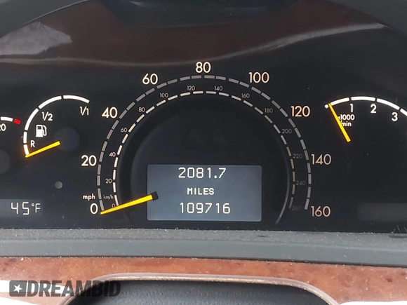 2001 Mercedes-Benz S-Class with VIN WDBNG75J31A212574, listed as a IAAI auction lot 41678906 with 109,716 mi miles. Bid and sale history available at carsss.com. Image 7.