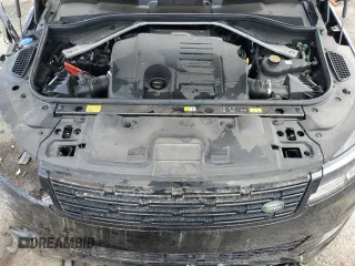 2024 Land Rover Range Rover Sport Dynamic SE with VIN SAL1L9FU7RA197713, listed as a Copart auction lot 59403465 with 4,320 mi miles and Salvage title. Bid and sale history available at DreamBid. Image 12.