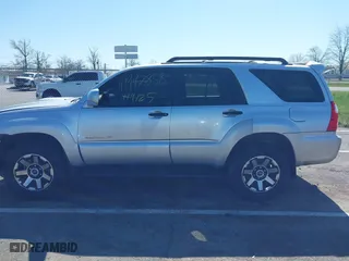 2006 Toyota 4Runner SR5 with VIN JTEBU14R360083326, listed as a IAAI auction lot 41997858 with 161,358 mi miles. Bid and sale history available at carsss.com. Image 14.