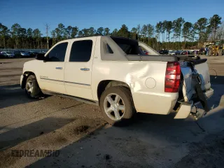 2010 Chevrolet Avalanche LTZ with VIN 3GNNCGE0XAG257069, listed as a Copart auction lot 45189615 with 206,377 mi miles and Salvage Title. Bid and sale history available at DreamBid. Image 2.