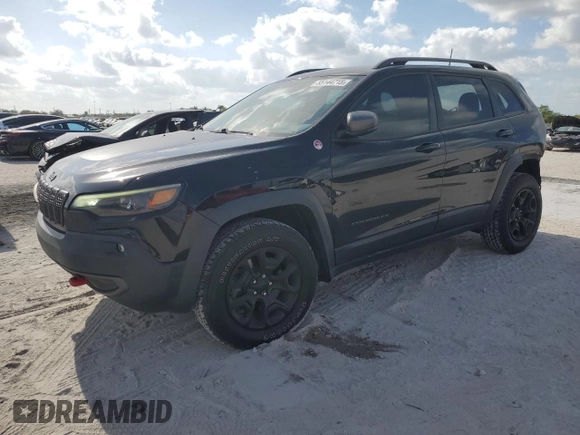 2019 Jeep Cherokee Trailhawk с VIN 1C4PJMBXXKD342371, выставлен на аукционе Copart как лот 55144715 с пробегом 78 433 миль миль и Списание • Salvage title. История ставок и продаж доступна на DreamBid. Изображение 1.