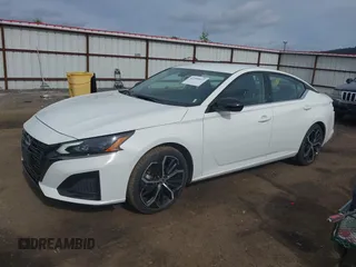 2024 Nissan Altima SR z VIN 1N4BL4CV5RN364421, wystawiony jako IAAI lot #42299917 z przebiegiem 36 169 mil mil oraz . Historia ofert i sprzedaży dostępna na DreamBid. Obrazek 17.