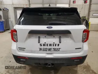 2024 Ford Police Interceptor Utility z VIN 1FM5K8AB7RGA02908, wystawiony jako Copart lot #89098655 z przebiegiem 4 565 mil mil oraz Szkoda całkowita • Salvage title. Historia ofert i sprzedaży dostępna na DreamBid. Obrazek 6.