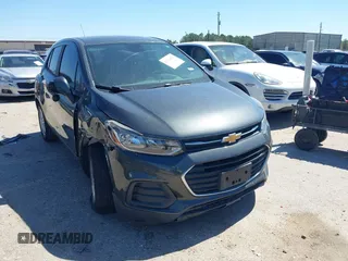 2020 Chevrolet Trax LS with VIN 3GNCJKSB1LL215499, listed as a IAAI auction lot 41744528 with 83,826 mi miles. Bid and sale history available at carsss.com. Image 1.