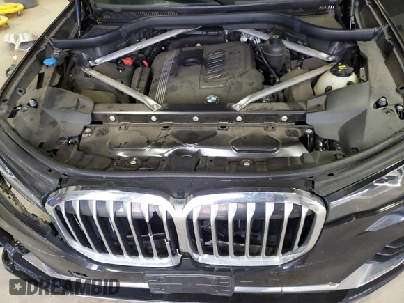 2020 BMW X7 xDrive40i with VIN 5UXCW2C02L9B60336, listed as a Copart auction lot 42796695 with 81,129 mi miles and Salvage Title. Bid and sale history available at carsss.com. Image 12.