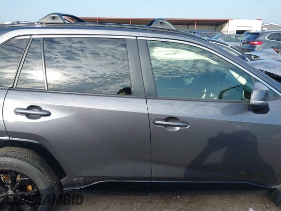 2022 Toyota RAV4 Hybrid SE z VIN JTM16RFV5ND053223, wystawiony jako IAAI lot #42217744 z przebiegiem 43 878 mil mil oraz . Historia ofert i sprzedaży dostępna na DreamBid. Obrazek 12.