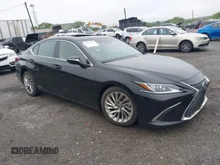 2022 Lexus ES 300h Luxury with VIN 58AEA1C19NU025142, listed as a IAAI auction lot 42274877 with 33,645 mi miles and . Bid and sale history available at DreamBid. Image 1.