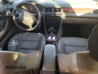 2000 Audi A6 z VIN WAULH24BXYN110840, wystawiony jako Copart lot #76981144 z przebiegiem 160 093 mil mil oraz Czysty tytuł • Clean title. Historia ofert i sprzedaży dostępna na DreamBid. Obrazek 8.