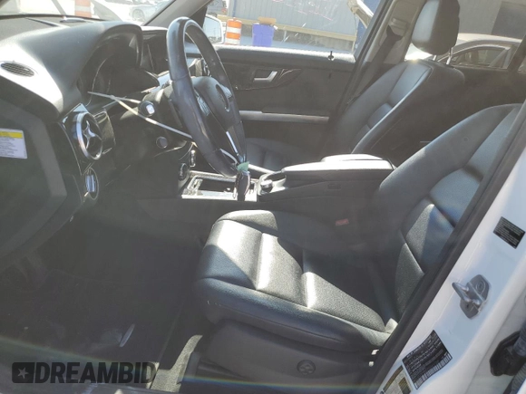 2013 Mercedes-Benz GLK 350 with VIN WDCGG5HB0DG041720, listed as a Copart auction lot 67039924 with 84,761 mi miles and Salvage Title. Bid and sale history available at DreamBid. Image 7.
