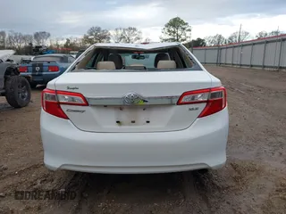 2014 Toyota Camry L with VIN 4T1BF1FK0EU358295, listed as a IAAI auction lot 41449827 with 154,490 mi miles. Bid and sale history available at carsss.com. Image 16.