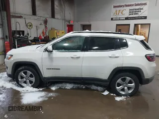 2020 Jeep Compass Latitude with VIN 3C4NJDBB3LT138454, listed as a IAAI auction lot 41614631 with 82,079 mi miles and . Bid and sale history available at DreamBid. Image 14.