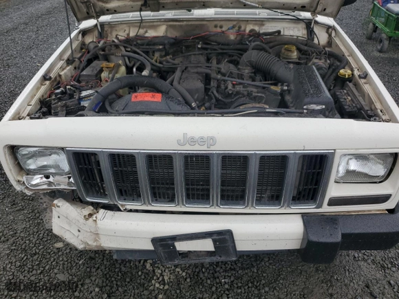 2001 Jeep Cherokee Sport with VIN 1J4FF48S61L585814, listed as a Copart auction lot 47275595 with 334,907 mi miles and Salvage Title. Bid and sale history available at carsss.com. Image 13.