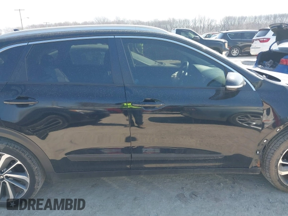 2017 Kia Niro Touring with VIN KNDCE3LC5H5080240, listed as a IAAI auction lot 41760023 with 78,294 mi miles. Bid and sale history available at carsss.com. Image 13.