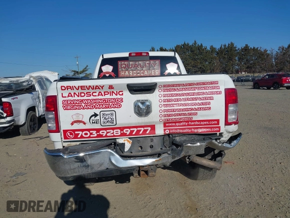 2019 Ram 2500 Tradesman with VIN 3C6UR5CJXKG590738, listed as a IAAI auction lot 41699787 with 134,913 mi miles. Bid and sale history available at carsss.com. Image 16.