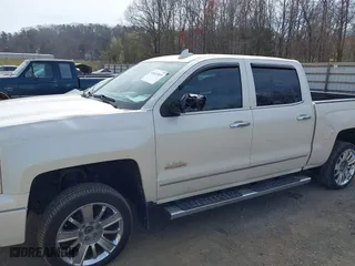 2015 Chevrolet Silverado 1500 High Country with VIN 3GCUKTEC7FG205805, listed as a IAAI auction lot 41815859 with 130,028 mi miles. Bid and sale history available at carsss.com. Image 6.