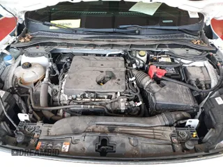 2020 Ford Escape SE z VIN 1FMCU9G68LUB45067, wystawiony jako IAAI lot #42575848 z przebiegiem 68 313 mil mil oraz . Historia ofert i sprzedaży dostępna na DreamBid. Obrazek 8.