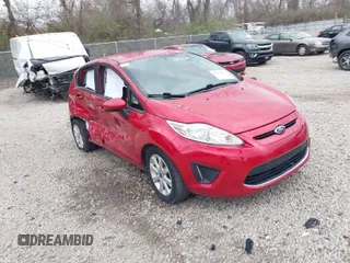 2011 Ford Fiesta SE with VIN 3FADP4EJ9BM216456, listed as a IAAI auction lot 41918530 with 165,989 mi miles. Bid and sale history available at carsss.com. Image 1.