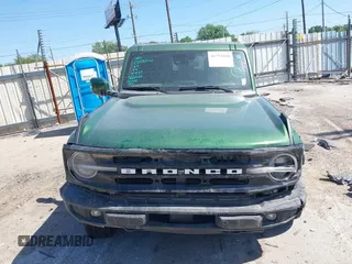 2023 Ford Bronco z VIN 1FMEE5BP5PLB89313, wystawiony jako IAAI lot #41793440 z przebiegiem 40 903 mil mil oraz . Historia ofert i sprzedaży dostępna na DreamBid. Obrazek 12.