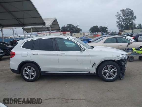 2018 BMW X3 xDrive30i with VIN 5UXTR9C51JLC77269, listed as a IAAI auction lot 41871148 with 85,491 mi miles. Bid and sale history available at carsss.com. Image 14.